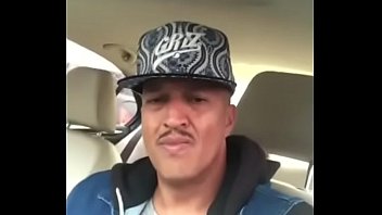 Mano Brown triste ouvindo Sweden