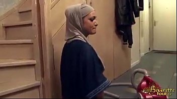 hijabi girl assfucked