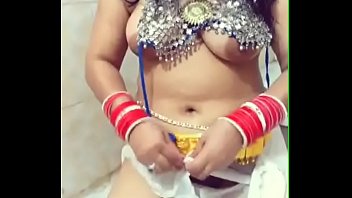 desi wife erotic bath