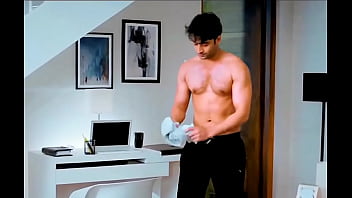 Handsome TV actor Shaheir Sheikh Shirtless