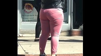 Nice Round Butt In Pink Sweats@ Beauty Supply Shop